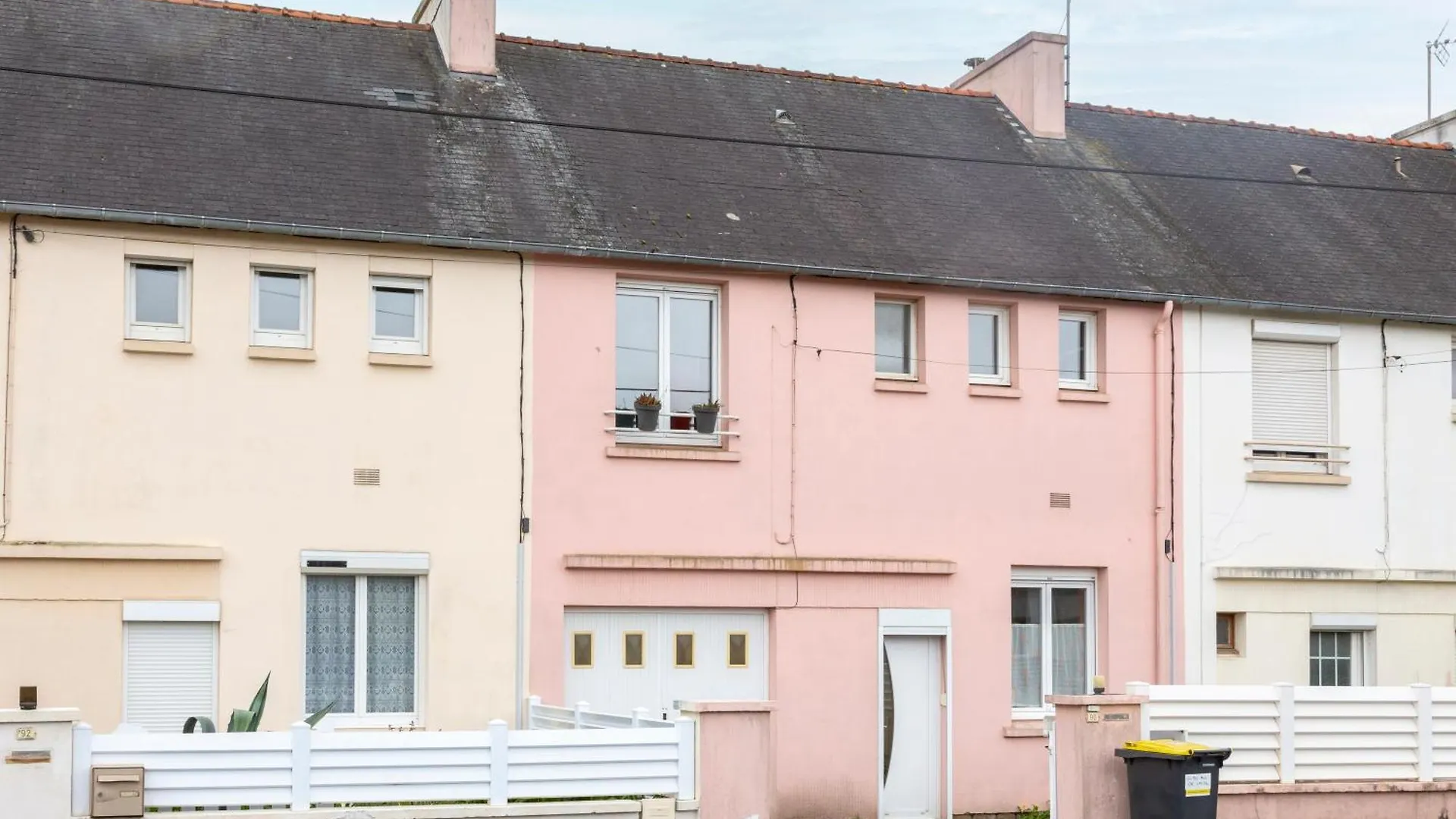 Jolie Maison Mitoyenne Concarneau Francie